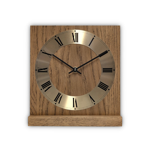 Natuhr Wanduhr Tischuhr - Roman - Holzuhr aus massivem Eichenholz im modernen Stil mit Metallreif - Eiche rustikal dunkel geölt