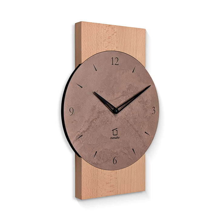 Natuhr Schiefer Wanduhr Rote Flüh Buche geölt roter Stein schwarze Zeiger